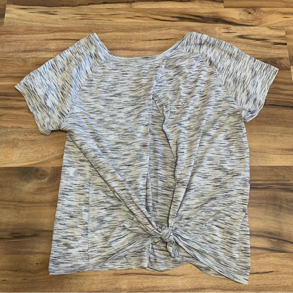 Lululemon Open Back Shirt